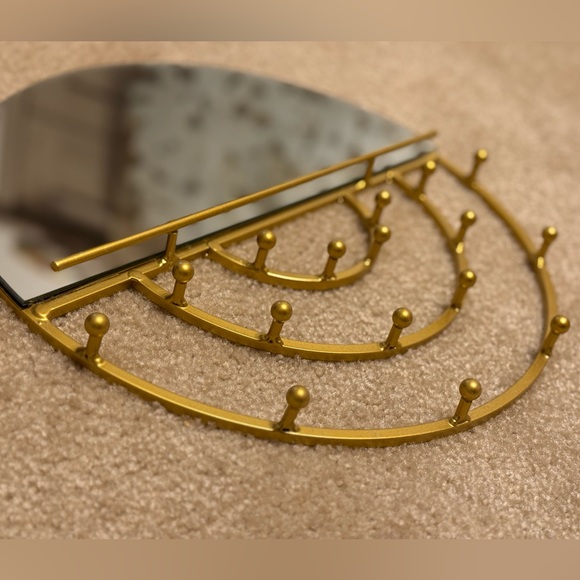 Jewelry Display - Picture 4 of 5